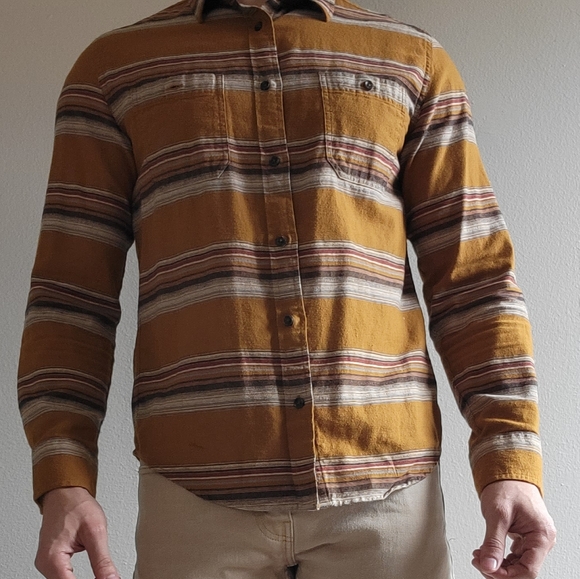 Flannel - Picture 4 of 4